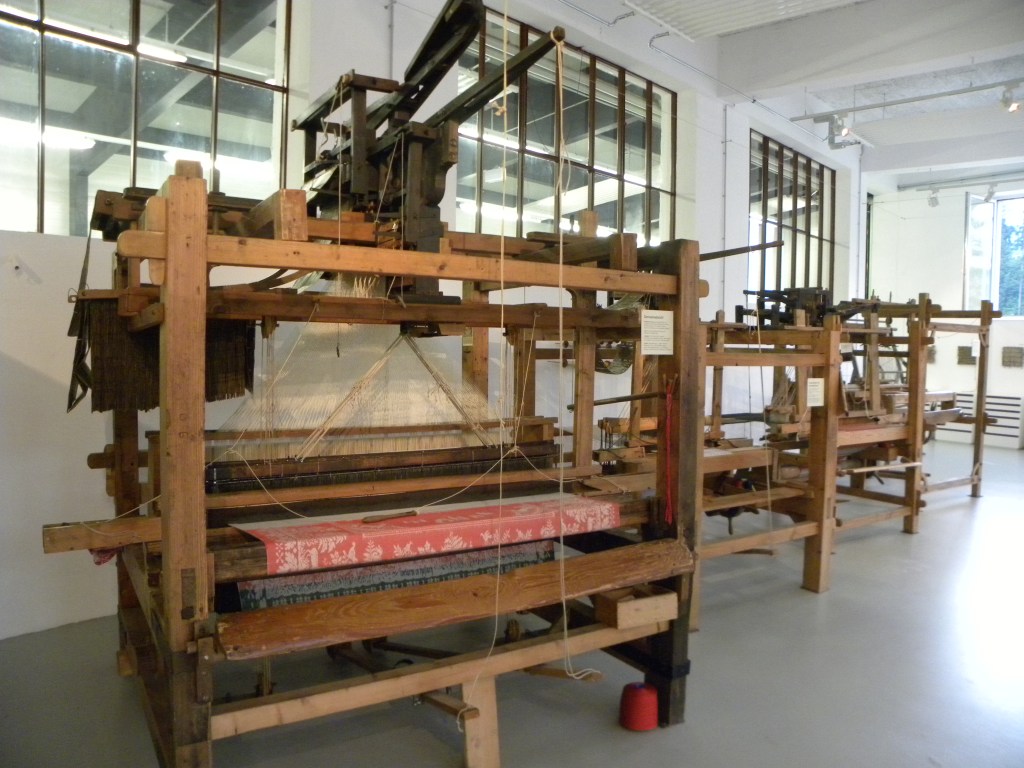 Hand-Jacquardwebstuhl im Webereimuseum Haslach (c) Christina Leitner